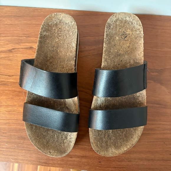 REEF Women's Cushion Vista Hi Platform Sandals Black  Vegan Leather Size 8 Comfy - Picture 5 of 6